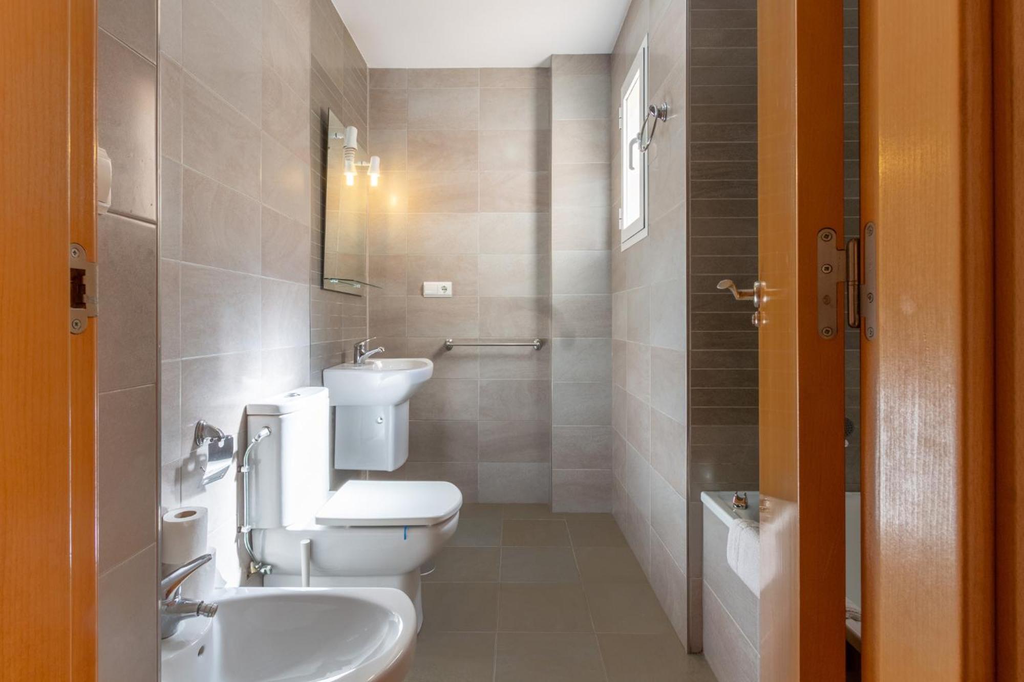 Apartamento Cerca Del Mar Y Aeropuerto Alicante Exterior foto